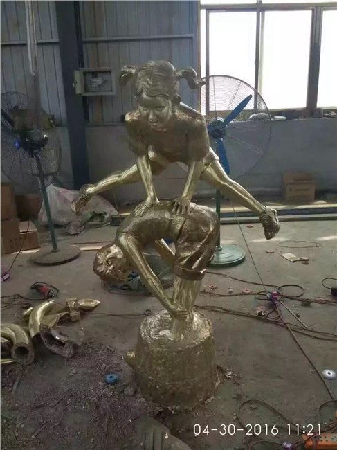 园林雕塑艺术与产业实践 以河北唐县卫刚铜雕工艺品厂为例